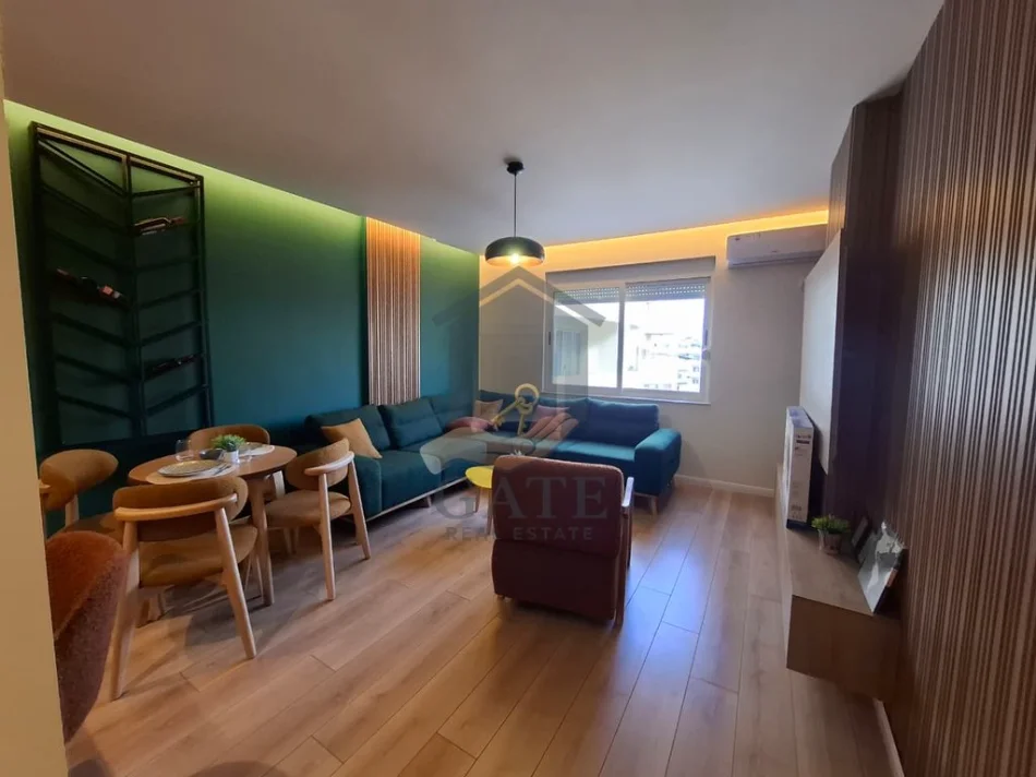 Durres, shitet apartament 2+1 Kati 6, 110 m² 150.000 € (Plazh Iliria)