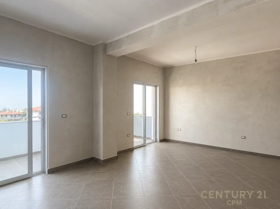 Tirane, shitet apartament 2+1+Ballkon Kati 4, 155 m² 250.000 € (vilat gjermane)
