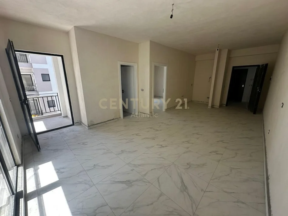 Durres, shitet apartament 1+1 Kati 2, 62 m² 89.000 € (Golem)
