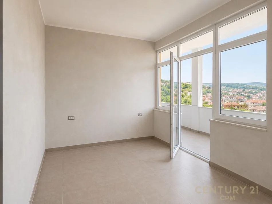 Tirane, shitet apartament 2+1+Ballkon Kati 4, 155 m² 250.000 € (vilat gjermane)