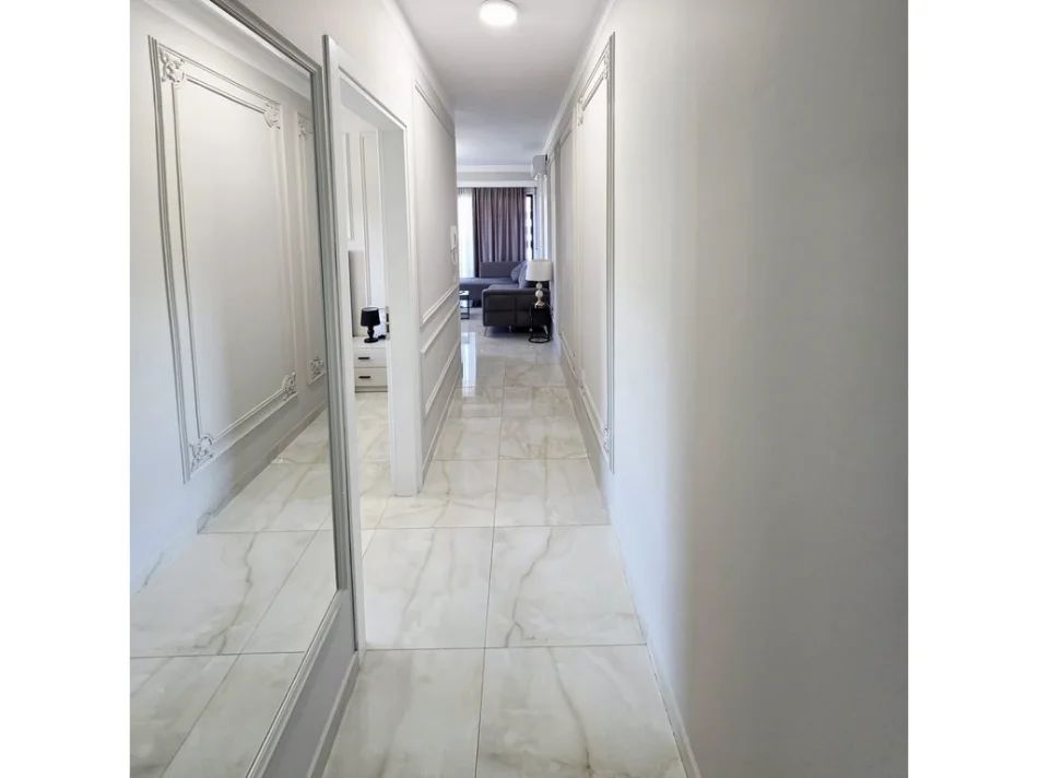 Tirane, jepet me qera apartament 1+1 Kati 8, 70 m² 800 € (komuna e parisit prane kompleksit dinamo)