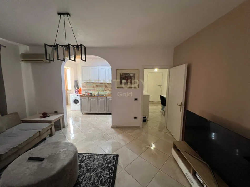 Tirane, shitet apartament 1+1+Ballkon Kati 6, 60 m² 103.000 € 