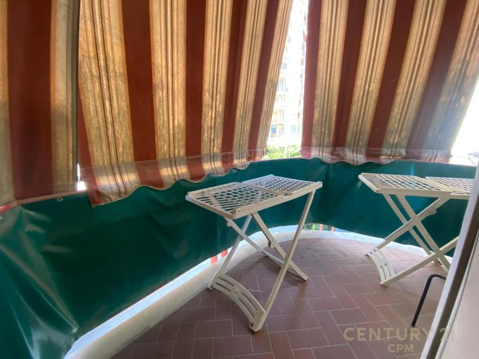 Tirane, jepet me qera apartament 1+1 Kati 2, 57 m² 500 € (don bosko)