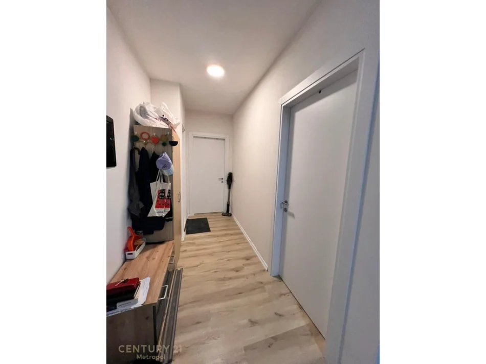 Tirane, shitet apartament 2+1 Kati 6, 92 m² 152.000 € (Astir)