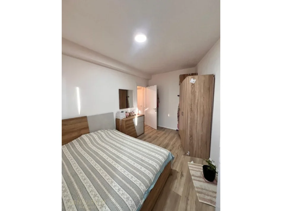 Tirane, shitet apartament 2+1 Kati 6, 92 m² 152.000 € (Astir)