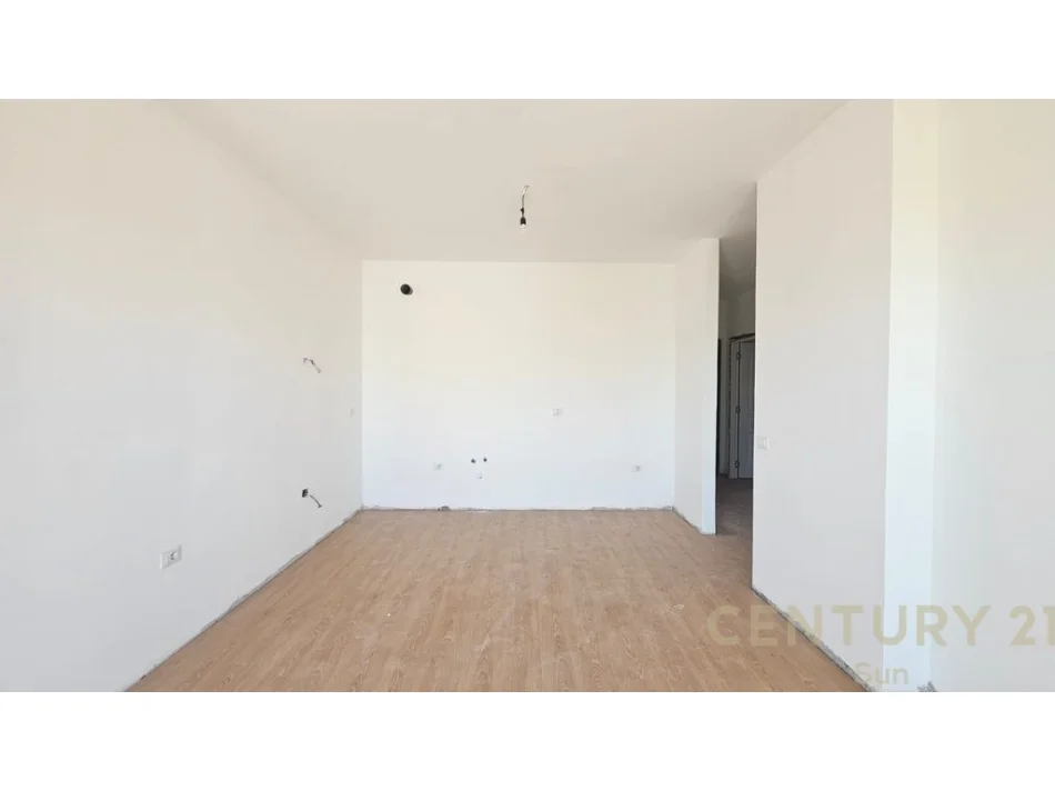 Tirane, shitet apartament 2+1 Kati 10, 80 m² 152.000 € (oxhaku)