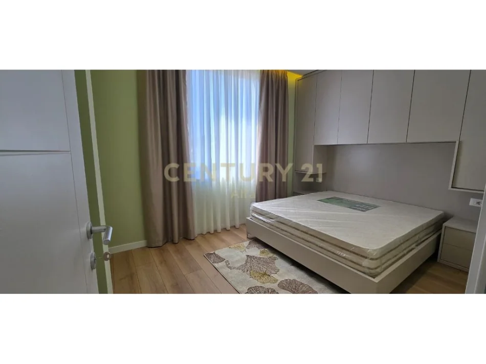Tirane, shitet apartament 2+1+Ballkon Kati 9, 70 m² 235.000 € (myslym shyri)