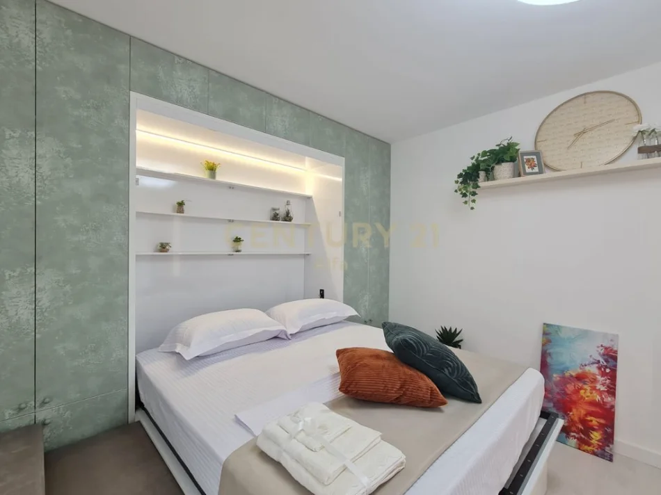Tirane, shitet apartament 1+1 Kati 3, 34 m² 34 € (sheshi willson)