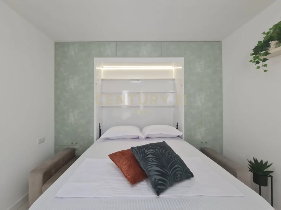 Tirane, shitet apartament 1+1 Kati 3, 34 m² 34 € (sheshi willson)