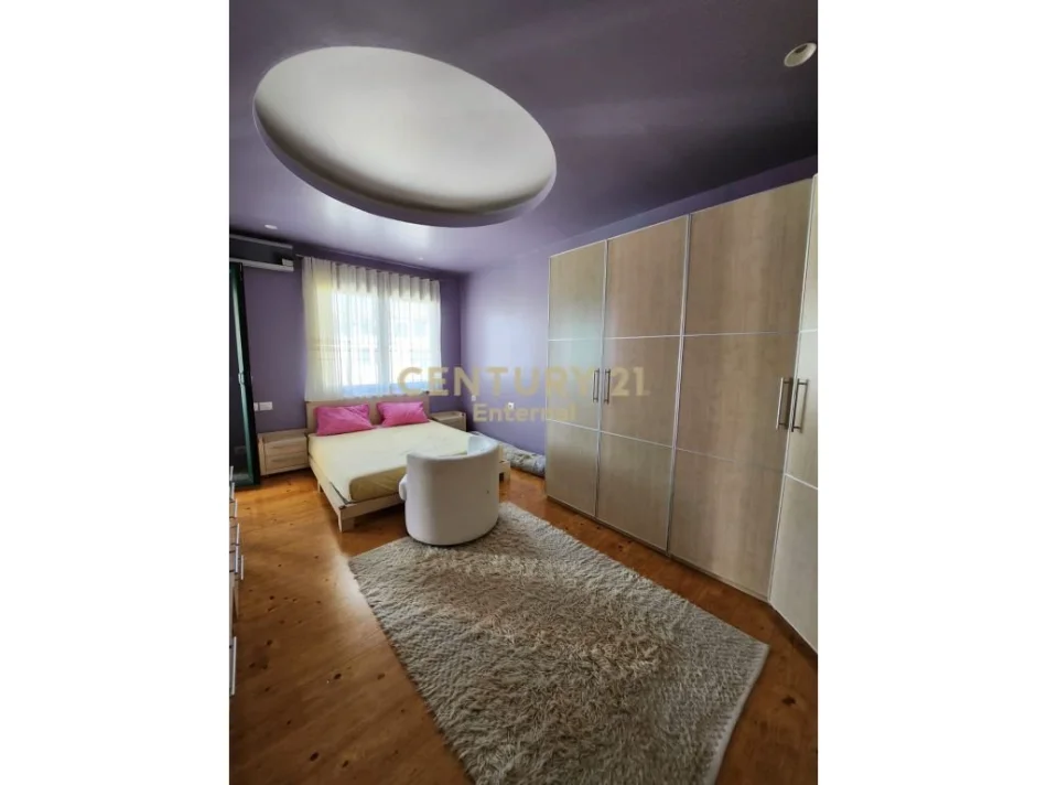 Tirane, jepet me qera apartament 2+1+Ballkon Kati 10, 120 m² 1.500 € (stadiumi qemal stafa)