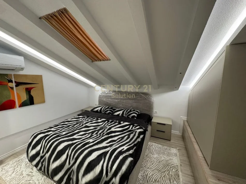 Tirane, jepet me qera apartament 1+1 Kati 3, 63 m² 600 € (qsut)