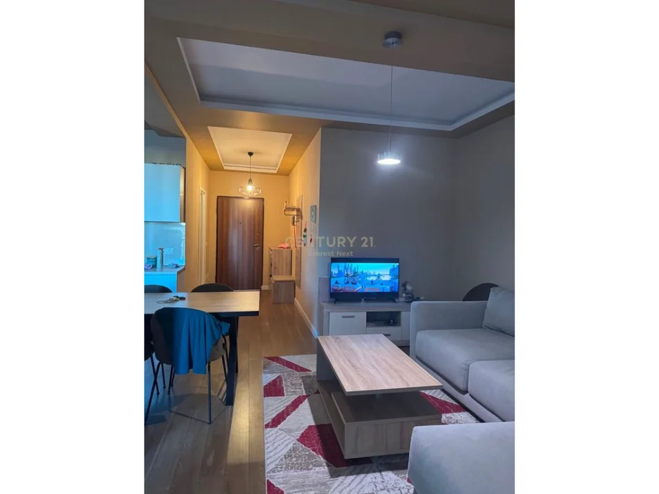 Tirane, jepet me qera apartament 1+1 Kati 8, 72 m² 580 € 