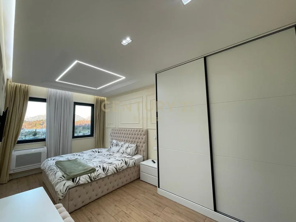 LIQENI I THATE, APARTAMENT 2+1+2+2 POSTE PARKIMI PER QIRA  1.400 € (Liqeni i Thate)