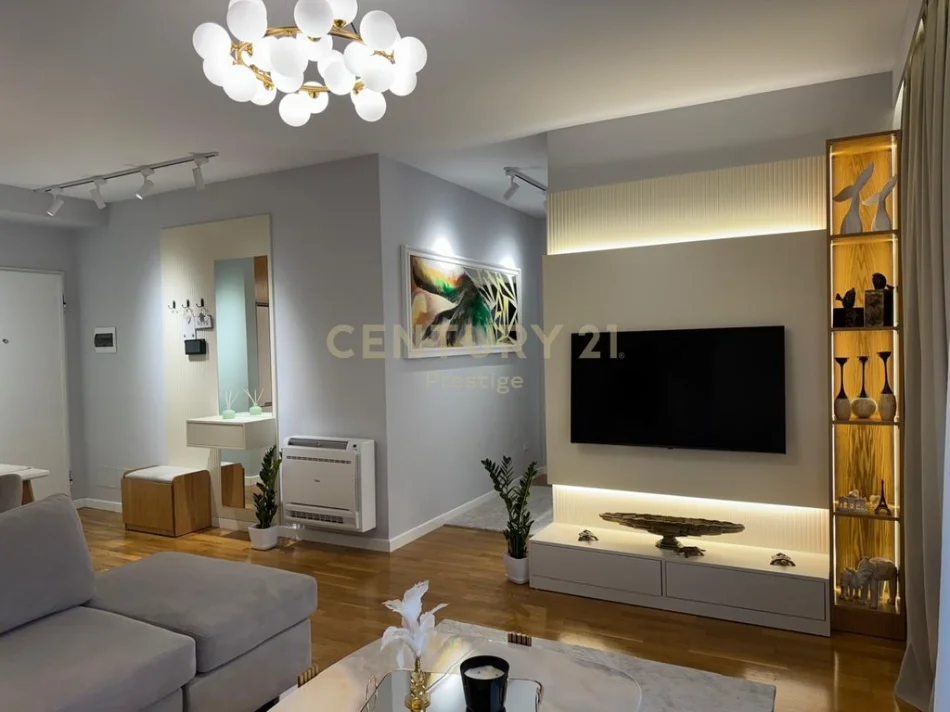 Tirane, jepet me qera apartament 1+1 Kati 2, 75 m² 1.000 € (RRUGA BARRIKADAVE)