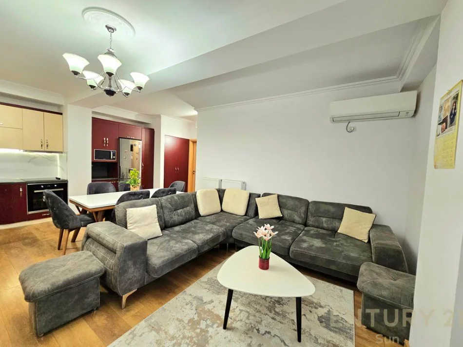 Tirane, jepet me qera apartament 2+1+POST PARKIMI Kati 1, 108 m² 700 € (KOPSHTI BOTANIK)
