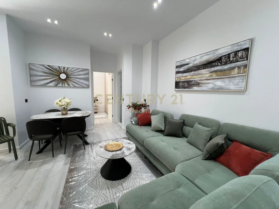 Vlore, shitet apartament 1+1+Ballkon , 75 m² 210.000 € (vlore)