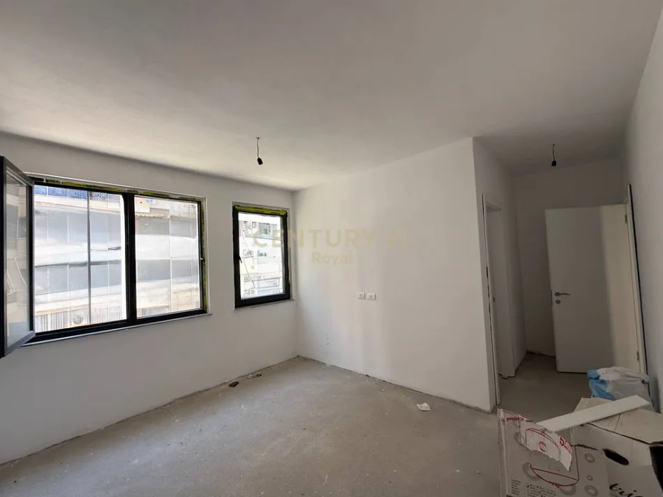 Tirane, shitet apartament Kati 3, 100 m² 190.190 € 
