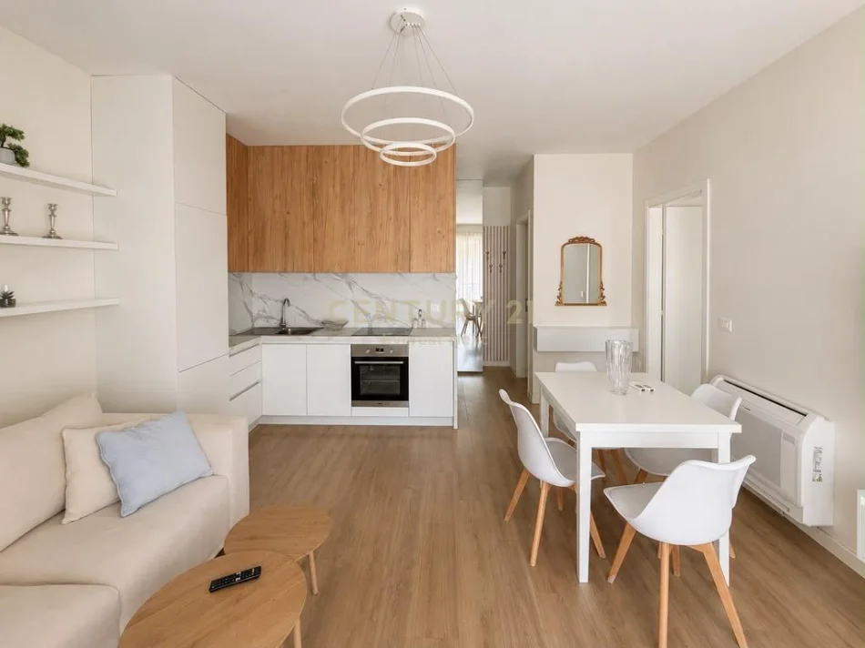 Tirane, jepet me qera apartament 1+1 Kati 8, 60 m² 1.100 € 