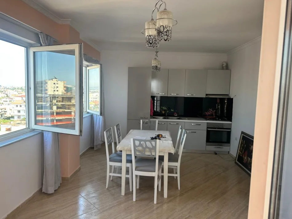 Tirane, jepet me qera apartament 2+1 Kati 6, 85 m² 600 € 