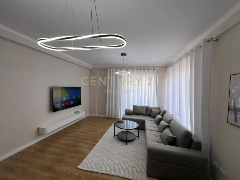 Tirane, shes apartament 2+1 Kati 9, 92 m² 148.000 € (Astir)