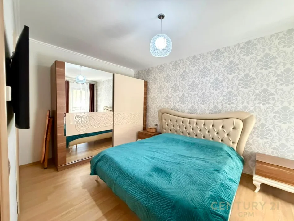 Tirane, jepet me qera apartament 2+1 Kati 2, 100 m² 600 € (rruga e dibres)