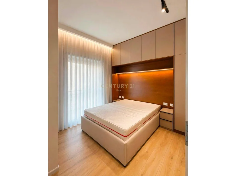 Tirane, jepet me qera apartament 1+1 Kati 2, 65 m² 550 € (Kompleksi Kadiu)