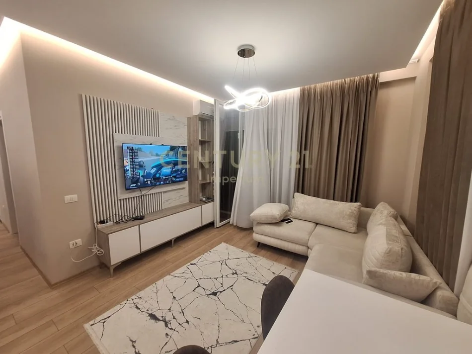 Tirane, jepet me qera apartament 1+1 Kati 3, 67 m² 590 € (Astir)