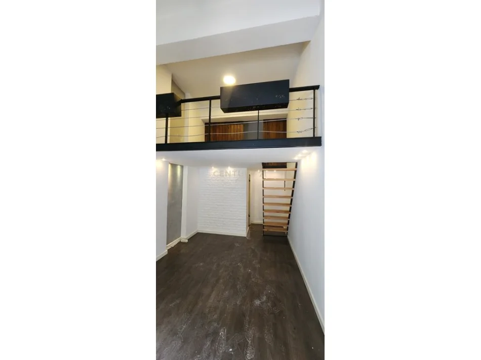Tirane, jepet me qera ambjent biznesi Kati 0, 20 m² 650 € 