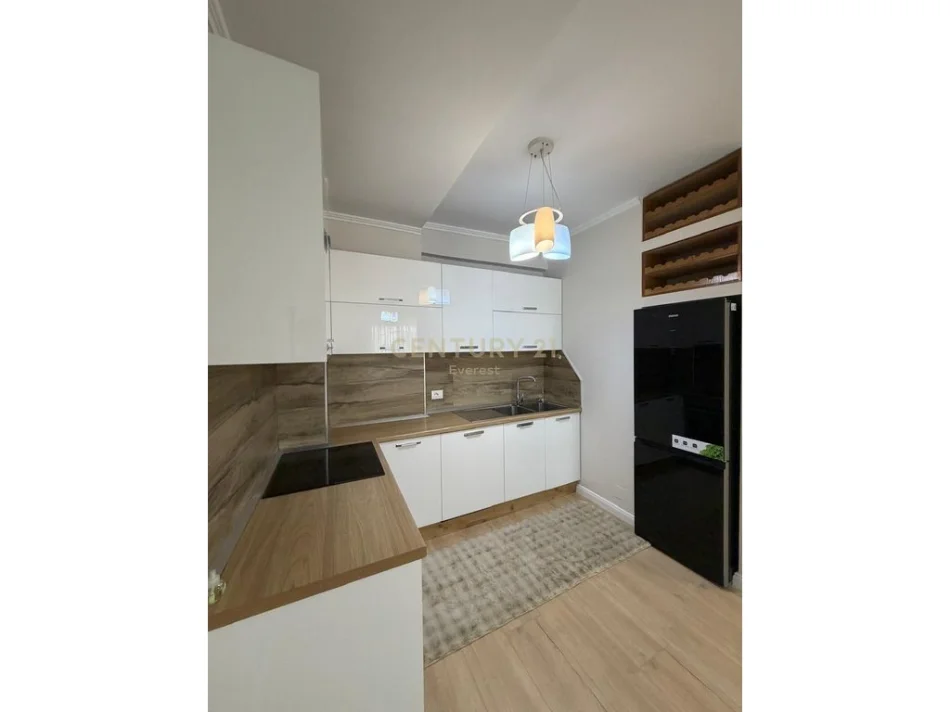 Tirane, shitet apartament 1+1 Kati 2, 60 m² 142.000 € (Kompleksi Golden Park)