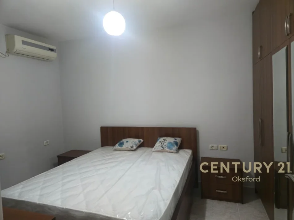 Tirane, jepet me qera apartament 1+1 Kati 3, 65 m² 500 € (Ish Fusha e Aviacionit)