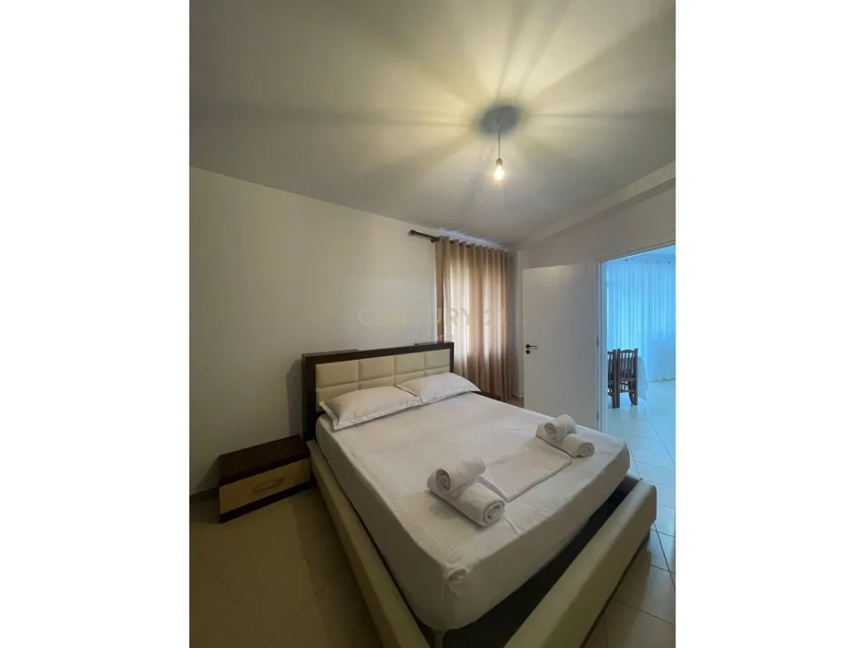 Tirane, jepet me qera apartament 1+1+Ballkon Kati 6, 67 m² 400 € (Perballe Restorant Freskut)