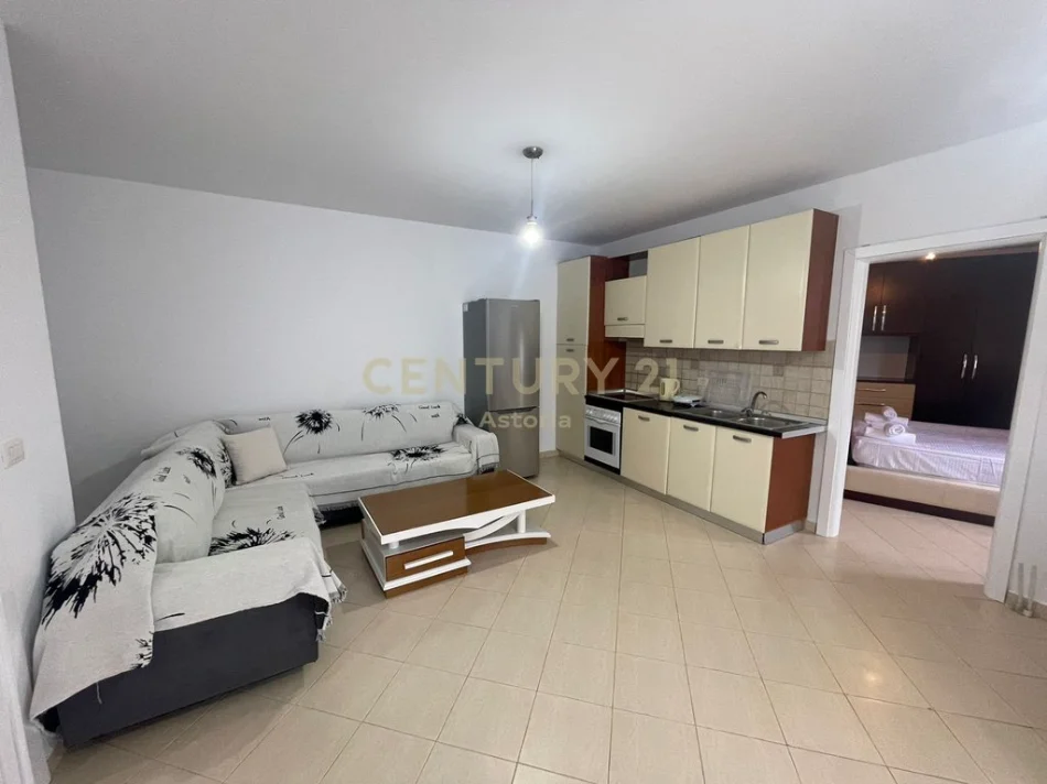 Tirane, jepet me qera apartament 1+1+Ballkon Kati 6, 67 m² 400 € (Perballe Restorant Freskut)