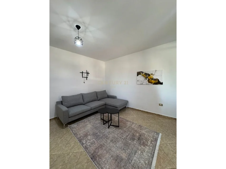 Tirane, jepet me qera apartament 1+1 Kati 2, 1 m² 400 € (Ali Demi)