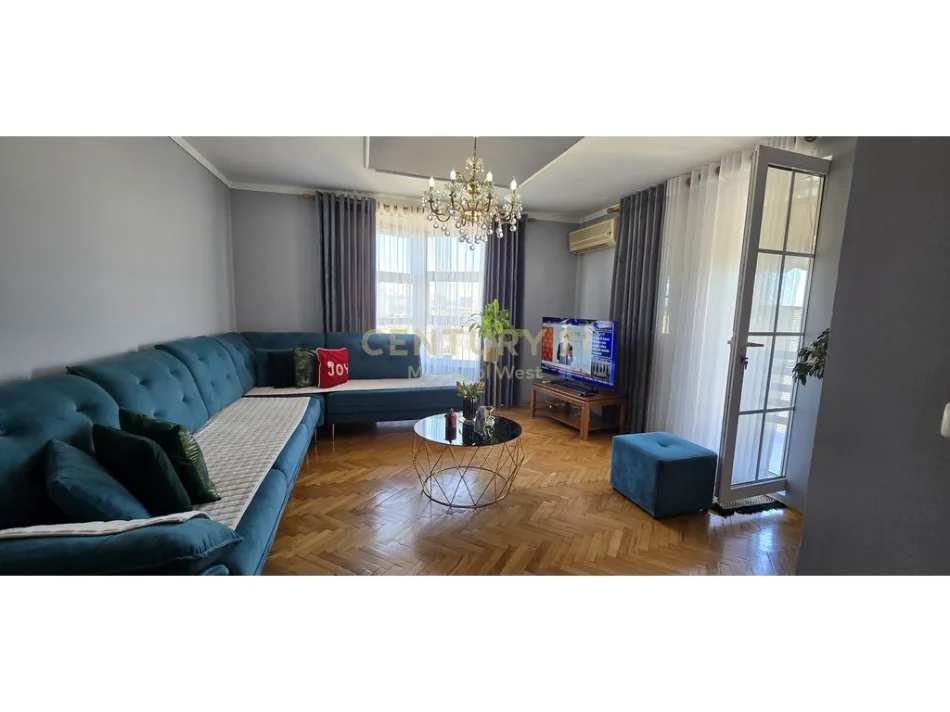Tirane, shitet apartament 2+1 Kati 5, 92 m² 189.000 € 