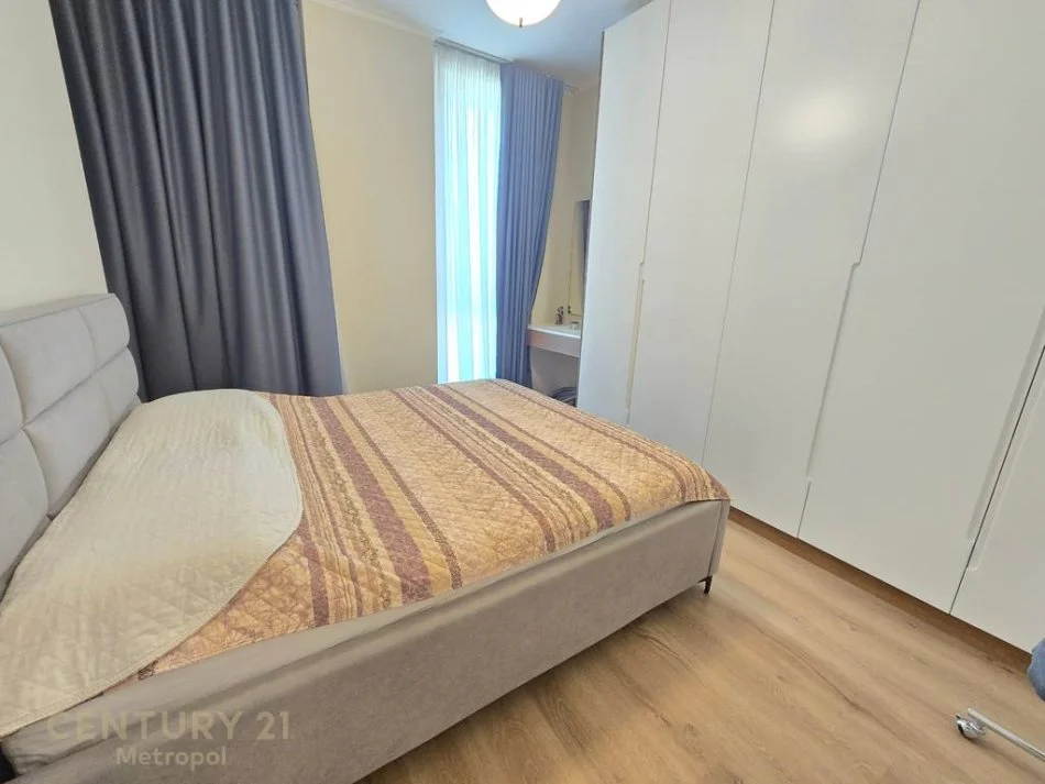 Tirane, jepet me qera apartament 1+1 Kati 4, 60 m² 450 € (Bulevardi i ri)