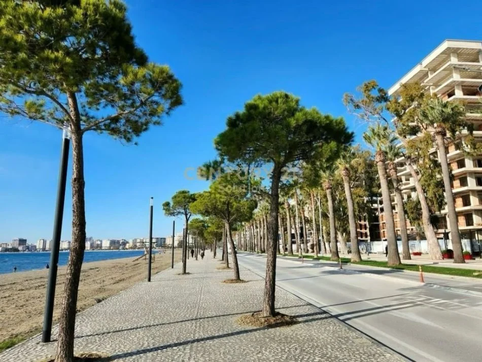 Vlore, shes apartament 2+1 Kati 9, 107 m² 322.500 € (LUNGOMARES)