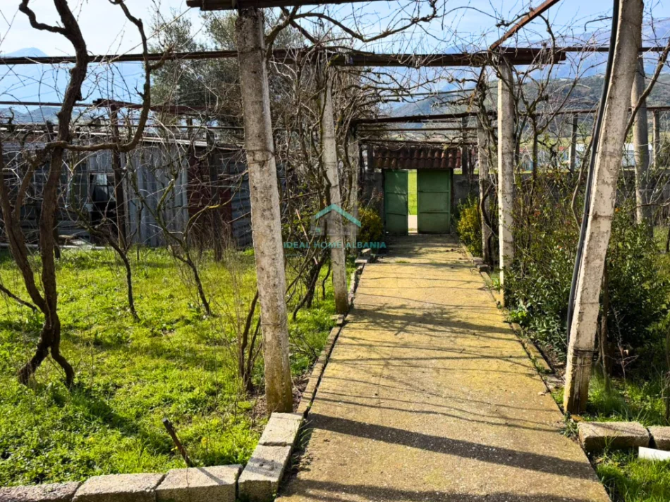 Vlore, shitet shtepi 2+1+Ballkon , 80 m² 68.000 € (kote, vlore)