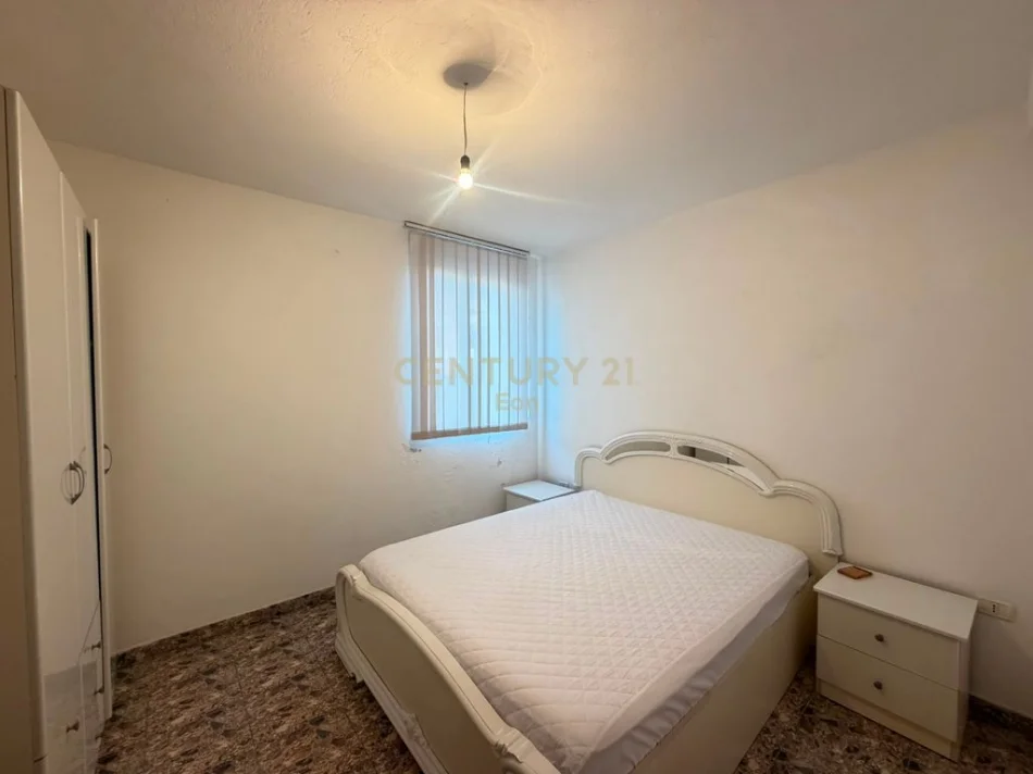 Durres, shes apartament 2+1 Kati 3, 70 m² 80.000 € (Golem)