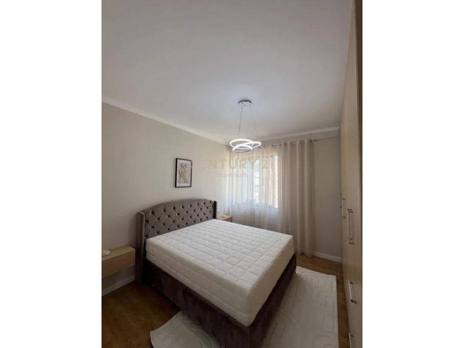 Tirane, shes apartament 2+1 Kati 9, 92 m² 148.000 € (Astir)