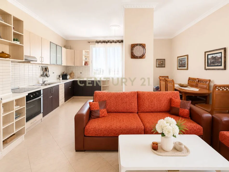 Tirane, jepet me qera apartament 2+1 Kati 5, 102 m² 160.000 € (astir)
