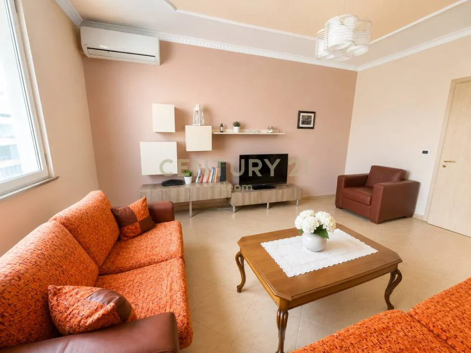 Tirane, jepet me qera apartament 2+1 Kati 5, 102 m² 160.000 € (astir)
