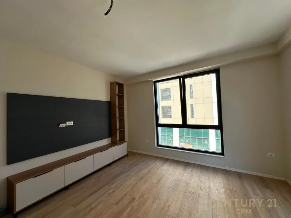 Tirane, jepet me qera apartament 1+1 Kati 3, 72 m² 650 € (Jordan Misja)