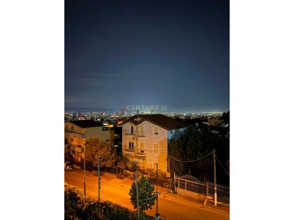 Tirane, jepet me qera apartament 1+1 Kati 1, 65 m² 400 € 