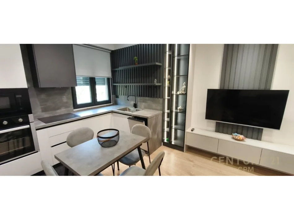 Tirane, jepet me qera apartament 1+1 Kati 3, 45 m² 500 € 
