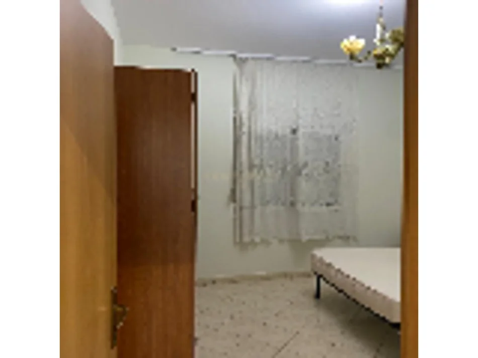 Tirane, jepet me qera apartament 1+1 Kati 1, 70 m² 400 € (Don Bosko ONE146303)