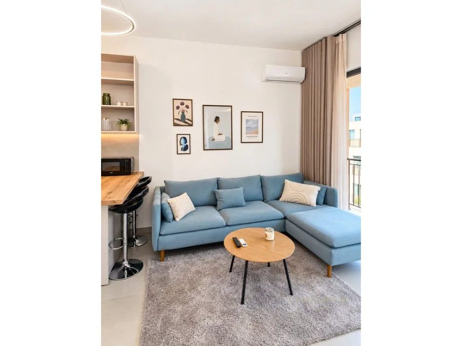 Tirane, jepet me qera apartament 1+1 Kati 5, 69 m² 850 € 