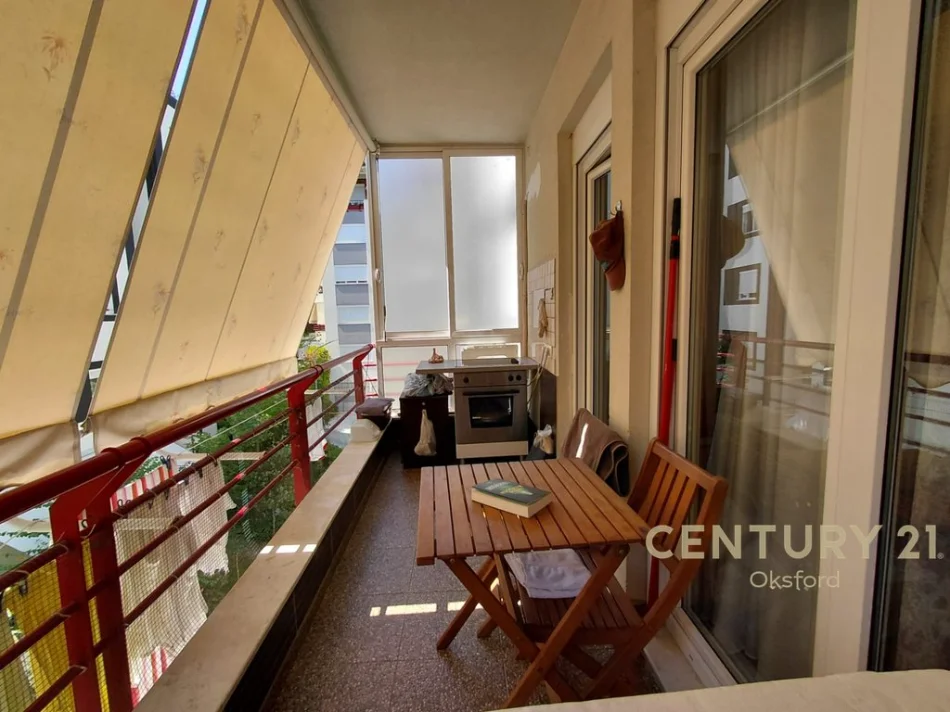 Tirane, jepet me qera apartament 1+1 Kati 4, 69 m² 550 € 
