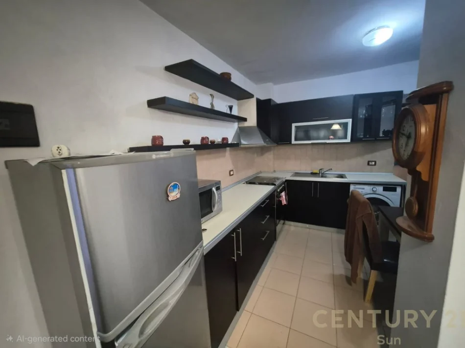 Tirane, shitet apartament 1+1 Kati 3, 63 m² 149.000 € (Rruga e Kavajes)