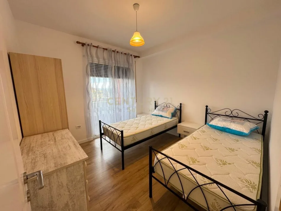 Tirane, jepet me qera apartament 2+1 Kati 4, 85 m² 730 € (Rruga e Dibres Sol146458)