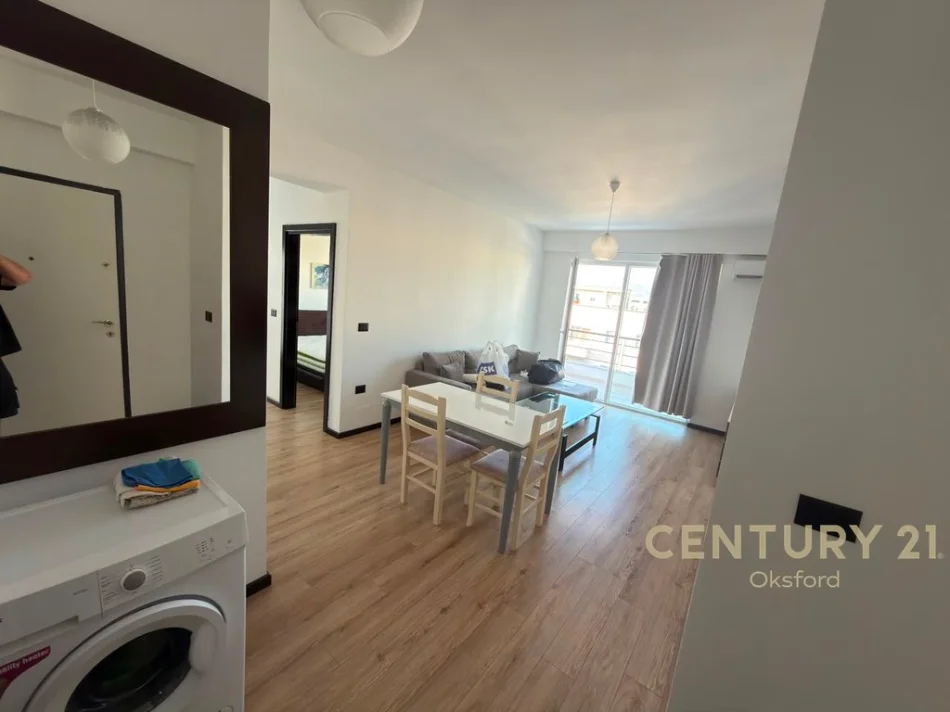 APARTAMENT 1+1 PER QIRA NE ASTIR! Kati 7, 85 m² 450 €